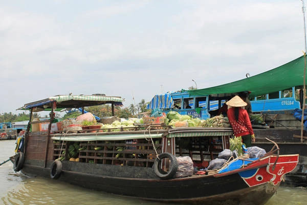 Đến Tiền Giang chưa ghé chợ nổi Cái bè coi như chưa đi. Ảnh: Phước Bình. Đến Tiền Giang chưa ghé chợ nổi Cái bè coi như chưa đi. Ảnh: Phước Bình.