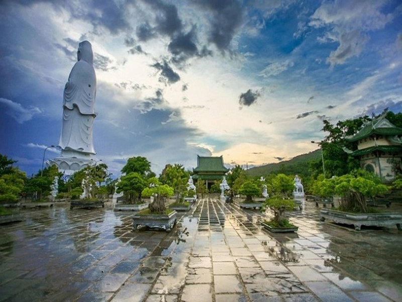 Chùa Linh Ứng Bãi Bụt Chùa Linh Ứng Bãi Bụt