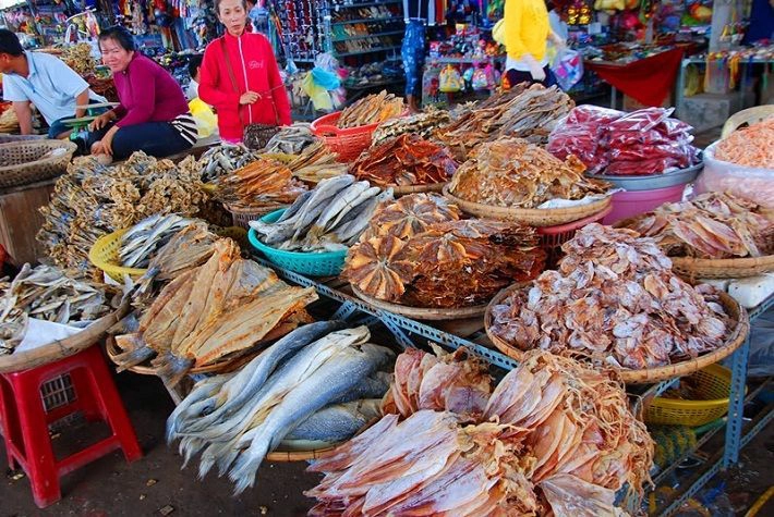 Ảnh: ST cho-dam-nha-trang-ivivu