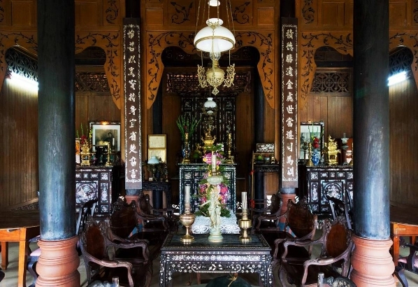Làng nhà cổ Đông Hòa Hiệp tại huyện Cái Bè, Tiền Giang, điểm đến thu hút cho du khách thích hoài cổ. Ảnh: @solimoes Làng nhà cổ Đông Hòa Hiệp tại huyện Cái Bè, Tiền Giang, điểm đến thu hút cho du khách thích hoài cổ. Ảnh: @solimoes