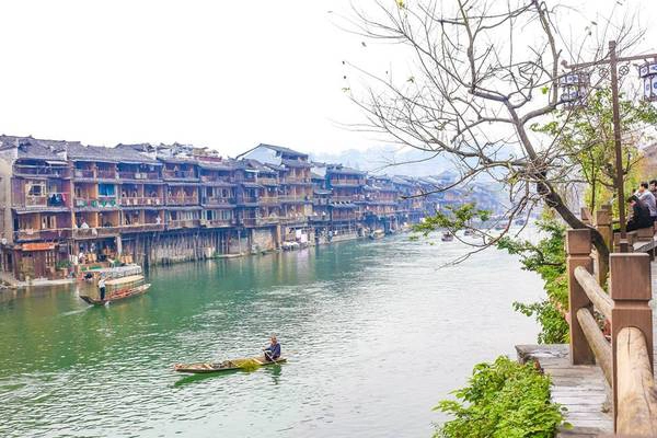 Trung Quốc có rất nhiều thắng cảnh đẹp làm níu chân du khách. Ảnh: Nguyễn Trường Sơn Trung Quốc có rất nhiều thắng cảnh đẹp làm níu chân du khách. Ảnh: Nguyễn Trường Sơn