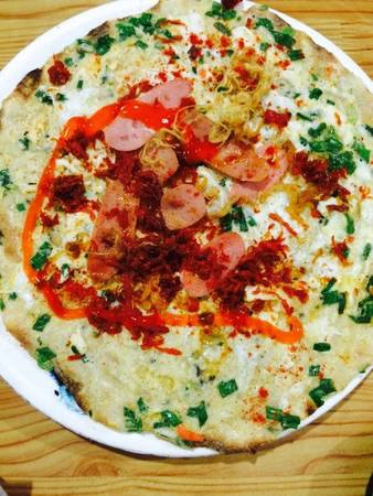 Thưởng thức bánh tráng Nguyễn Văn Trỗi. Thưởng thức bánh tráng Nguyễn Văn Trỗi.