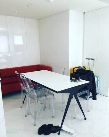 Phong cách châu Âu với đầy đủ nội thất như 1 căn hộ thu nhỏ.