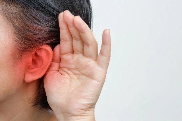 Ù tai đau tai nhức tai