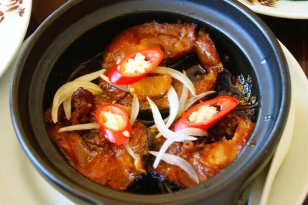 Cá lóc kho tộ - Ảnh: vietq.vn