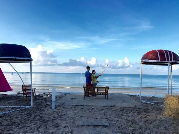 Bên ngoài là phong cảnh vô cùng hữu tình, đến đây vừa nghỉ ngơi thoải mái, vừa tranh thủ chụp một bộ ảnh thì trên cả tuyệt vời! Ảnh: FB Vũ Thanh Phương