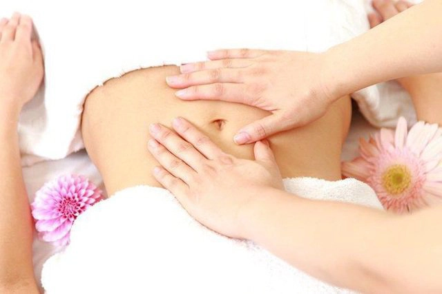 đau bụng kinh dữ dội