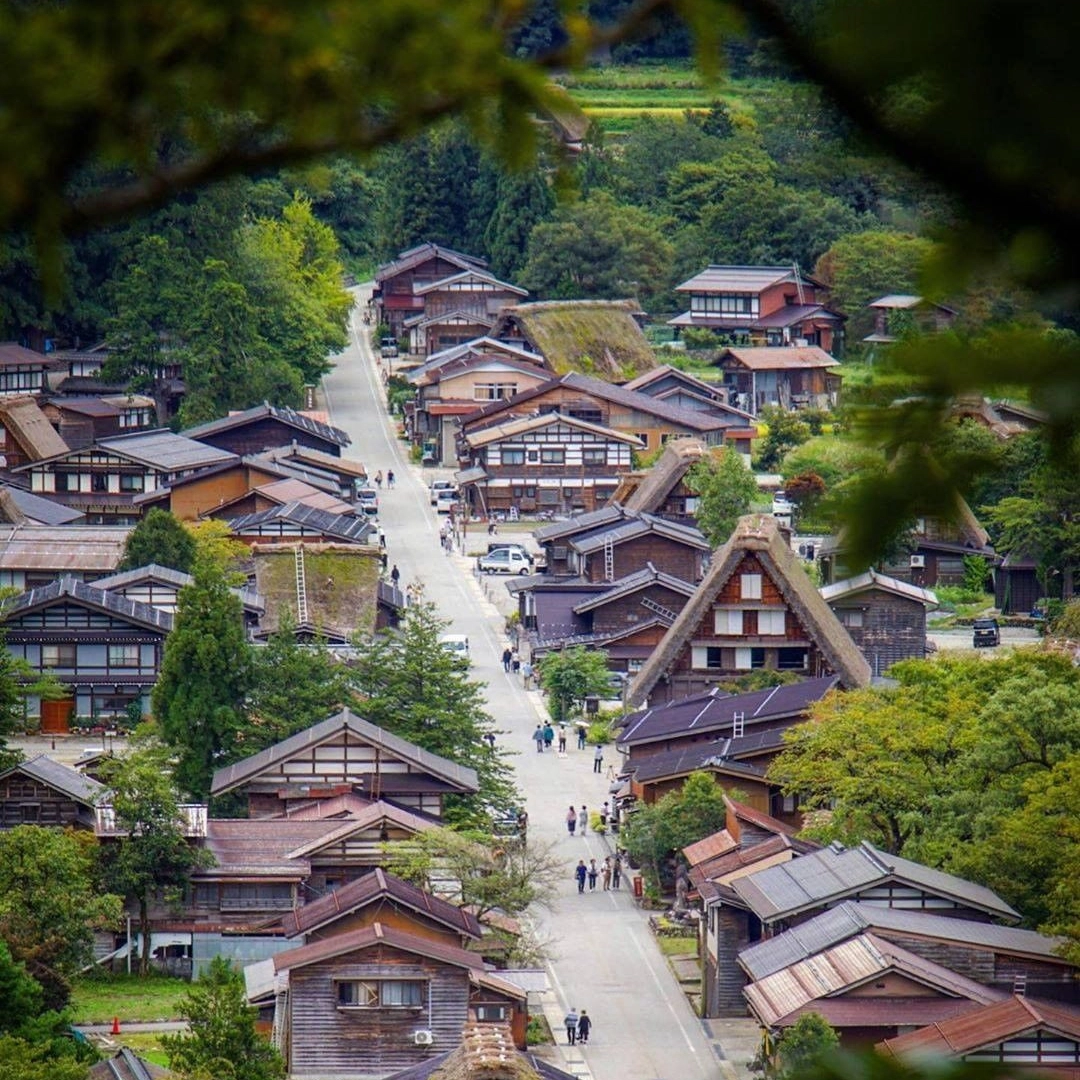 Shirakawa mùa chớm thu