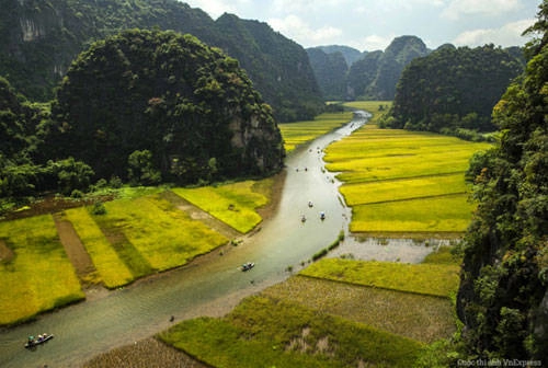 "Non nước hữu tình" - Đỗ Tuyết Trinh.