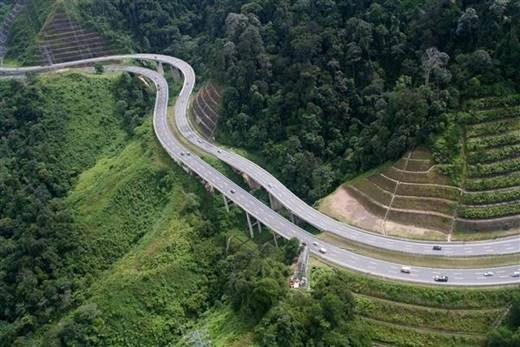Danh sách những điểm ma ám của Malaysia sẽ không trọn vẹn nếu thiếu đi cái tên Karak – con đường cao tốc nối giữa thủ đô Kuala Lumpur và thị trấn Karak ở Pahang. (Nguồn: Internet)