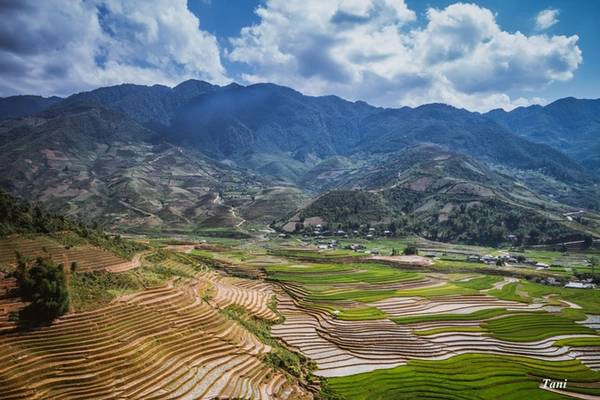Thiên nhiên hùng vĩ ở Mù Cang Chải vào mùa nước đổ. Thiên nhiên hùng vĩ ở Mù Cang Chải vào mùa nước đổ.