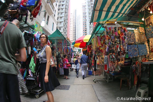 mua-sam-gia-re-o-10-cho-dem-noi-tieng-o-hong-kong-ivivu-10