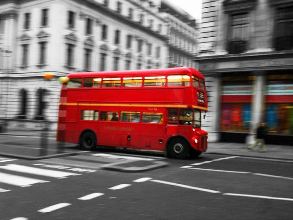 Xe bus ở Anh vừa rẻ vừa tiện lợi để di chuyển