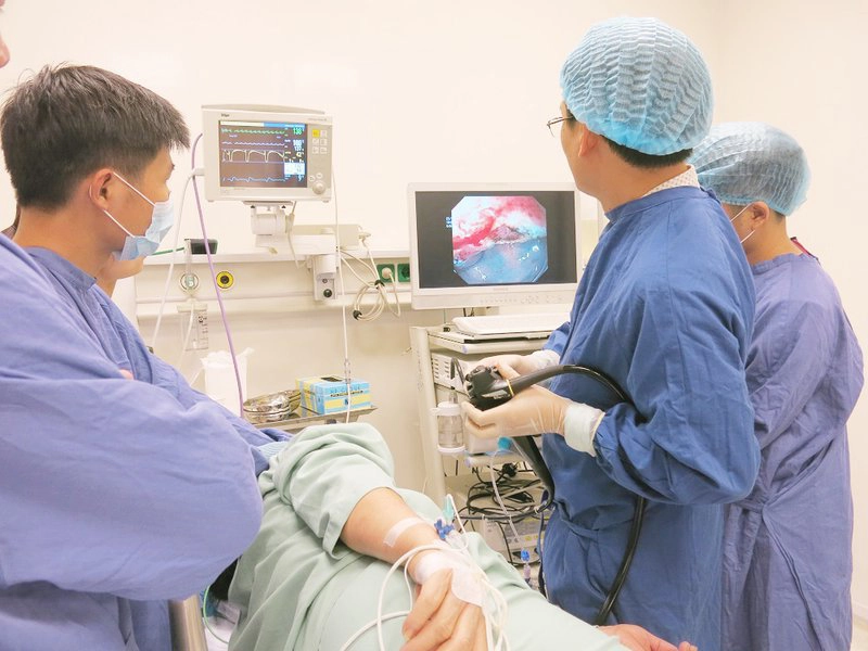 nội soi dạ dày và nội soi đại tràng có gây mê