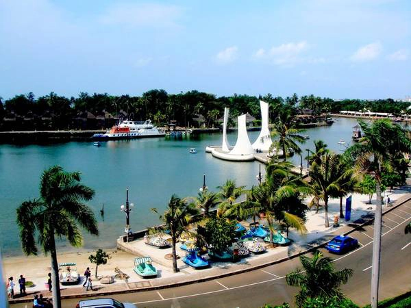 Jakarta, Indonesia: Nên đặt phòng trước chuyến đi khoảng 3 tháng, bạn sẽ tiết kiệm được 29% tiền phòng khách sạn. Ảnh: Flickr / Zaldy Camerino Jakarta, Indonesia: Nên đặt phòng trước chuyến đi khoảng 3 tháng, bạn sẽ tiết kiệm được 29% tiền phòng khách sạn. Ảnh: Flickr / Zaldy Camerino
