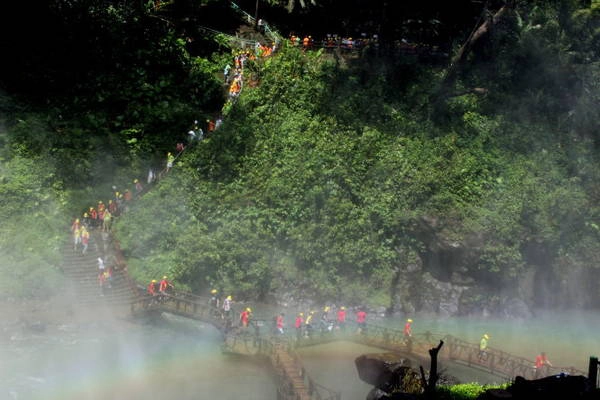 Vẻ đẹp huyền ảo, lung linh nơi đây phải lòng biết bao du khách - Ảnh: Phương Nam Vẻ đẹp huyền ảo, lung linh nơi đây phải lòng biết bao du khách - Ảnh: Phương Nam