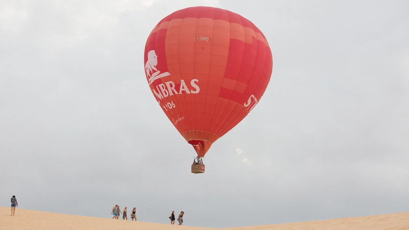 bay-khinh-khi-cau-phan-thiet-ivivu-4