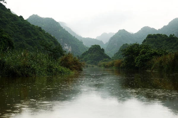Non xanh nước biếc... - Ảnh: Trần Thùy Linh
