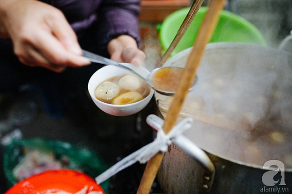 ngay-lanh-den-te-tai-ghe-4-quan-banh-troi-tau-ngon-lanh-nay-la-am-suc-ngay-thoi-ivivu-12