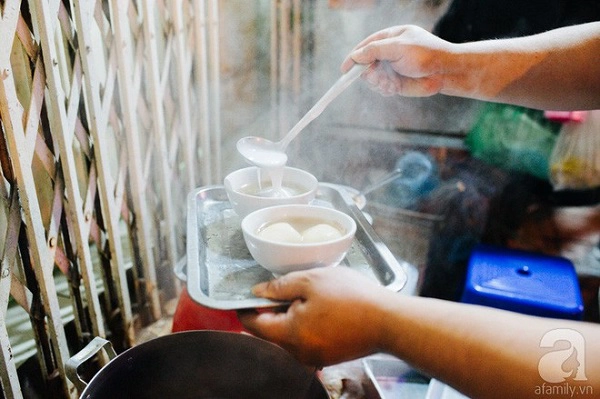 ngay-lanh-den-te-tai-ghe-4-quan-banh-troi-tau-ngon-lanh-nay-la-am-suc-ngay-thoi-ivivu-29