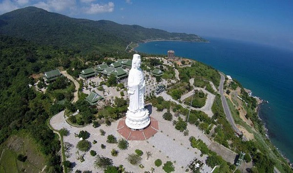 Toàn cảnh chùa Linh Ứng, Đà Nẵng - Ảnh: Vườn hoa Phật giáo Toàn cảnh chùa Linh Ứng, Đà Nẵng - Ảnh: Vườn hoa Phật giáo