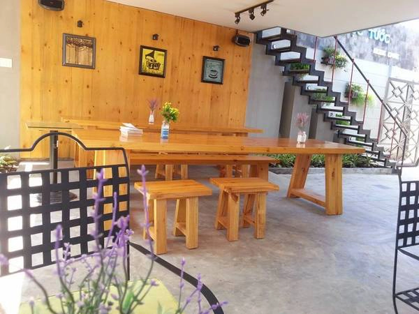 Quán tọa lạc tại số 9/9 đường Thi Sách, phường 8, gần bãi Sau, Vũng Tàu. Quán tọa lạc tại số 9/9 đường Thi Sách, phường 8, gần bãi Sau, Vũng Tàu.