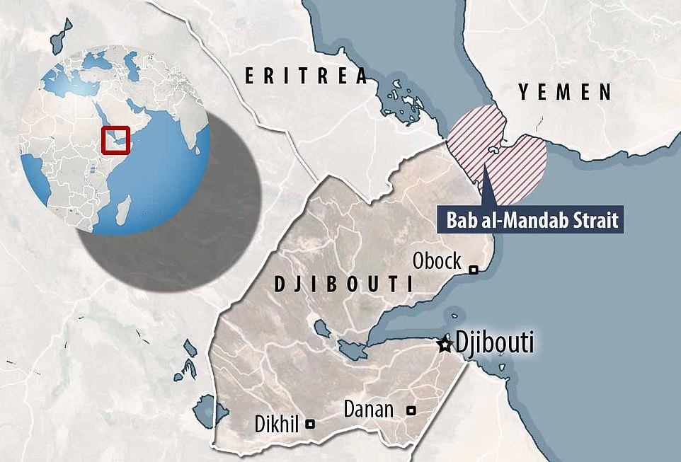 Khởi hành ngày 4/10 từ Djibouti (châu Phi) đến Yemen (châu Á) và trở lại, nhà thám hiểm trở thành người đầu tiên trong lịch sử chèo thuyền thành công qua vùng biển này mà không được hỗ trợ các trang thiết bị bảo vệ.