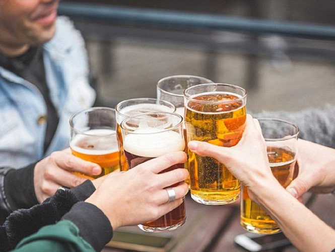 uống quá nhiều rượu