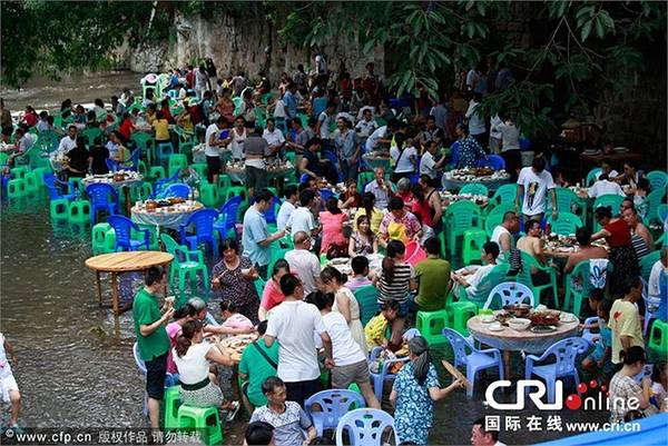 Nhà hàng trở nên đông khách bất thường với dịch vụ này