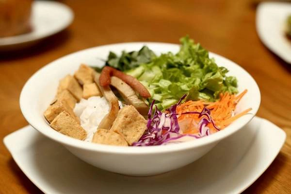 Hay bún chay với màu sắc hài hòa... Hay bún chay với màu sắc hài hòa...