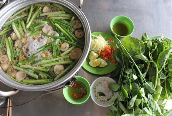 nham-chan-pho-thi-xo-bo-hay-ve-vung-dat-huong-dong-gio-noi-an-giang-ivivu-12