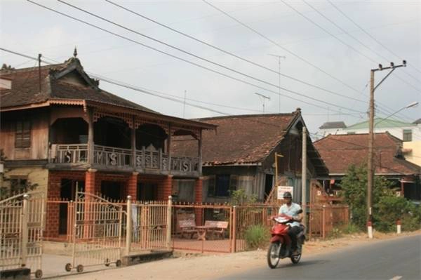  Kiến trúc những ngôi nhà của người Chăm. (Ảnh: Internet)