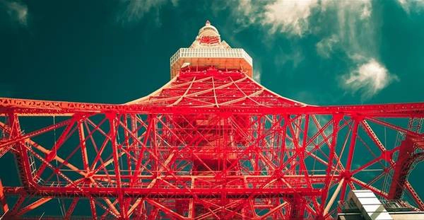 Biểu tượng của Tokyo - tháp truyền hình. 