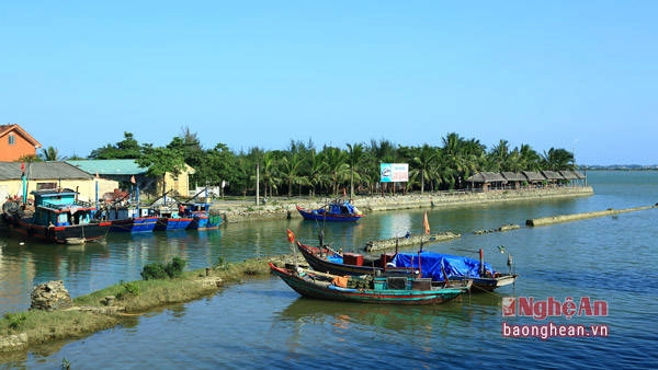 Người Nghệ An vẫn có câu "ăn Cửa Hội - lội Cửa Lò" ý là Cửa Hội vẫn là nhất về đặc sản biển (Ảnh Hồ Chiến)