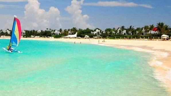 <strong>5. Anguilla. </strong>Đặc trưng với nước biển màu xanh biếc, Anguilla là địa điểm yêu thích của Uma Thurman, Paul McCartney, Michael Jordan, Michael J. Fox và Liam Neeson. Khách sạn: Viceroy Anguilla, Cap Juluca. <strong>5. Anguilla. </strong>Đặc trưng với nước biển màu xanh biếc, Anguilla là địa điểm yêu thích của Uma Thurman, Paul McCartney, Michael Jordan, Michael J. Fox và Liam Neeson. Khách sạn: Viceroy Anguilla, Cap Juluca.