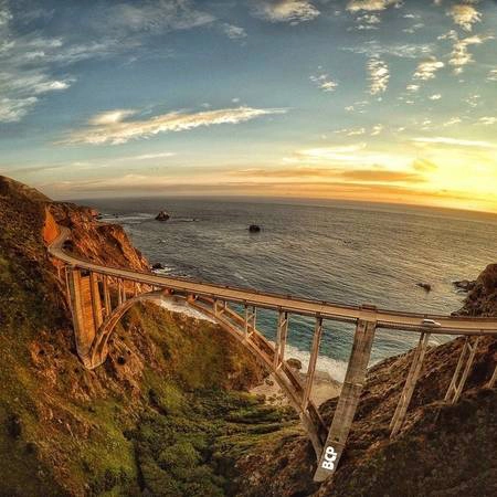 Bãi biển Big Sur, California, Mỹ.