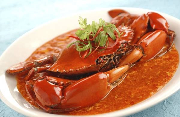 Đến đảo quốc sư tử, bạn không thể bỏ qua món cua sốt cay hấp dẫn. Món ăn này không chỉ nổi tiếng ở Singapore mà đã được đưa tới nhiều quốc gia trên thế giới. Ảnh: Asia-city. Đến đảo quốc sư tử, bạn không thể bỏ qua món cua sốt cay hấp dẫn. Món ăn này không chỉ nổi tiếng ở Singapore mà đã được đưa tới nhiều quốc gia trên thế giới. Ảnh: Asia-city.