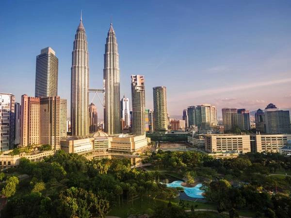 Kuala Lumpur là một trong những thành phố đón nhiều khách quốc tế nhất trên thế giới. Năm 2015, thủ đô của Malaysia đã có trên 11 triệu lượt khách toàn cầu. Ảnh: Business Insider. Kuala Lumpur là một trong những thành phố đón nhiều khách quốc tế nhất trên thế giới. Năm 2015, thủ đô của Malaysia đã có trên 11 triệu lượt khách toàn cầu. Ảnh: Business Insider.