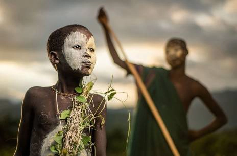 Tên tác phẩm: The Suri Tribe (Bộ tộc Suri). Tác giả: Sergio Carbajo. Địa điểm: Ethiopia.