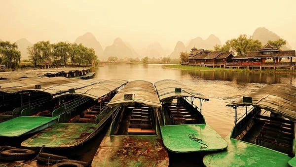 Bến thuyền ở Dương Sóc, Quế Lâm. Ảnh: davidhuiphoto / Picfair Bến thuyền ở Dương Sóc, Quế Lâm. Ảnh: davidhuiphoto / Picfair