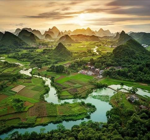 Tỉnh Quảng Tây, Trung Quốc. Tỉnh Quảng Tây, Trung Quốc.