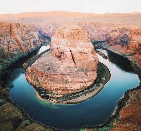 Alex Strohl's (@alexstrohl) kết hợp giữa những bức ảnh tuyệt vời về Mỹ, như khúc sông Horseshoe nổi tiếng ở Arizona. Alex Strohl's (@alexstrohl) kết hợp giữa những bức ảnh tuyệt vời về Mỹ, như khúc sông Horseshoe nổi tiếng ở Arizona.
