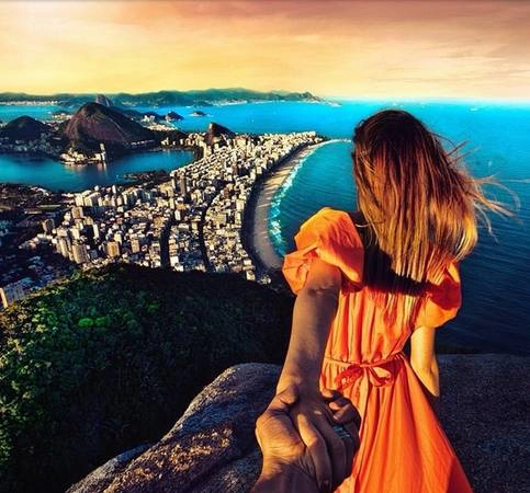 Hẳn các cô gái đều muốn trở thành bạn gái của Murad Osmann (@muradosmann) và xuất hiện trong các bức ảnh tại những điểm du lịch tuyệt vời trên thế giới. Trong ảnh là Copacabana ở Brazil. Hẳn các cô gái đều muốn trở thành bạn gái của Murad Osmann (@muradosmann) và xuất hiện trong các bức ảnh tại những điểm du lịch tuyệt vời trên thế giới. Trong ảnh là Copacabana ở Brazil.