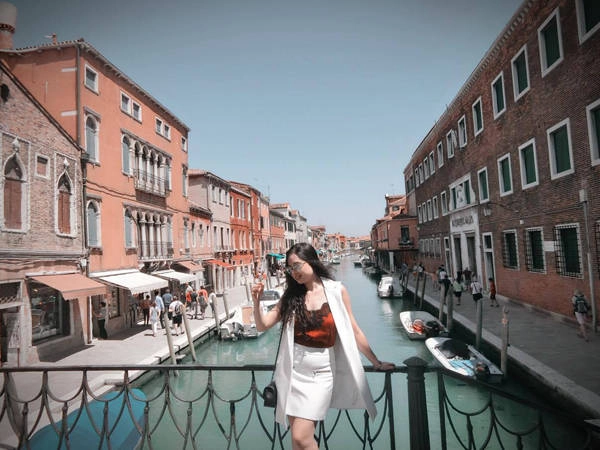 Đảo Thuỷ tinh, Murano thuộc Venice, Italy. Đảo Thuỷ tinh, Murano thuộc Venice, Italy.