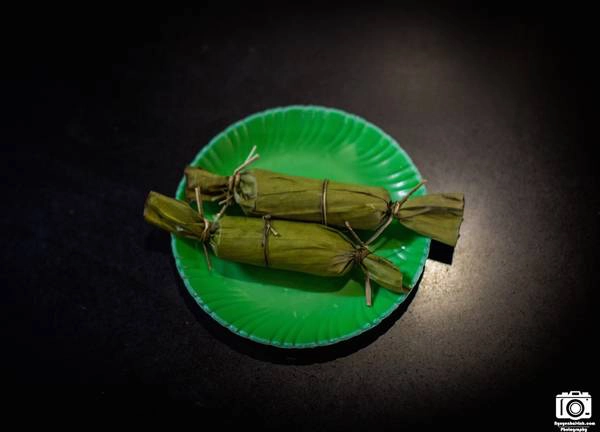 Món chả Huế dùng để ăn chơi, giá 4.000 đồng/cái. Món chả Huế dùng để ăn chơi, giá 4.000 đồng/cái.