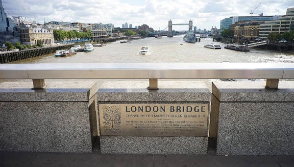 10. Cầu London, London (3.820 bức ảnh). nhungdiadiemduoctusuongnhieunhatthegioi-ivivu-10