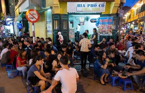 Nơi đây nổi tiếng với đặc sản bia cỏ Nơi đây nổi tiếng với đặc sản bia cỏ