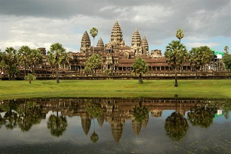 Quần thể khu đền Angkor Wat 