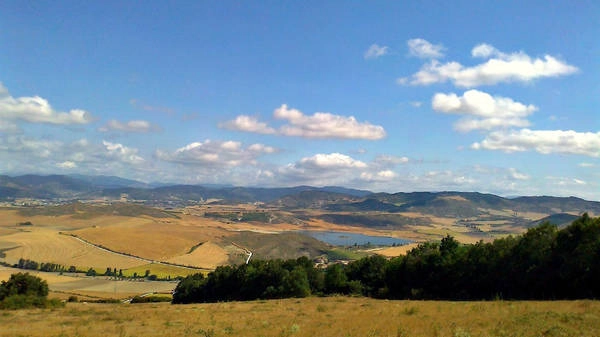 Azpilicuetagaraycosaroyarenberecolarrea (39 chữ cái) nằm ở Azpilkueta, Navarra, Tây Ban Nha. Vùng đất xinh đẹp này có những ngọn đồi thoai thoải, thung lũng bình yên với những ngôi nhà nhỏ nhắn, bình dị. Ảnh: Turismo en Navarra. Azpilicuetagaraycosaroyarenberecolarrea (39 chữ cái) nằm ở Azpilkueta, Navarra, Tây Ban Nha. Vùng đất xinh đẹp này có những ngọn đồi thoai thoải, thung lũng bình yên với những ngôi nhà nhỏ nhắn, bình dị. Ảnh: Turismo en Navarra.