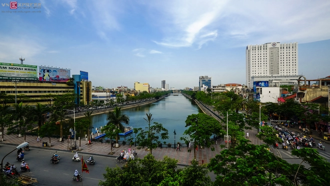 nhung-diem-den-noi-bat-trong-thanh-pho-hai-phong-ivivu-1